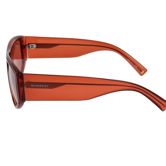 GIVENCHY EYEWEAR RED RETRO SUNGLASSES IN RED Men’s line but can be unisex - Picture 2 of 14